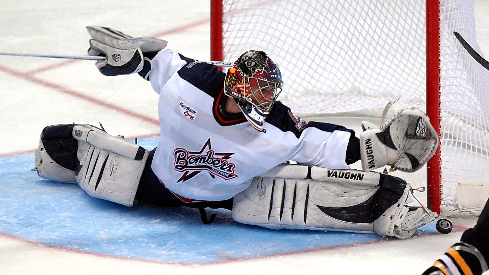 爱游戏在线登录-城市体育文化节促进青少年篮球热情，营造健康青春氛围，青少年篮球活动